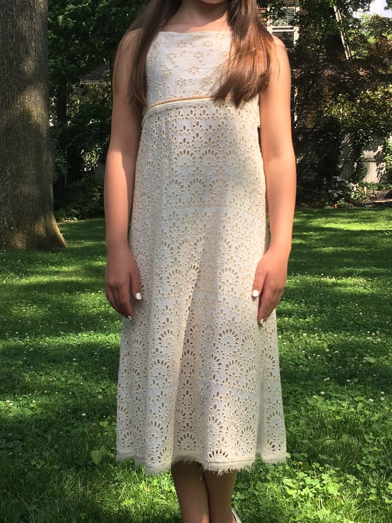 Zara Girls Cream Colored Eyelet Graduation Dress In Size 12-13 Year Old